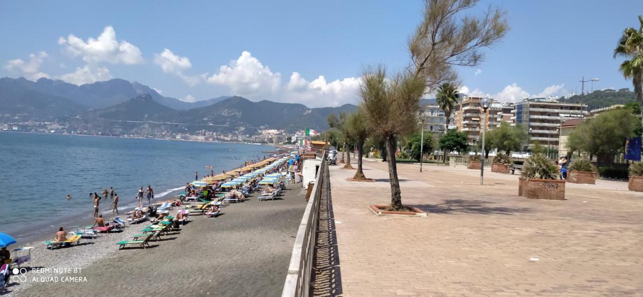 Holiday Home Casa Vacanze Salerno Dış mekan fotoğraf