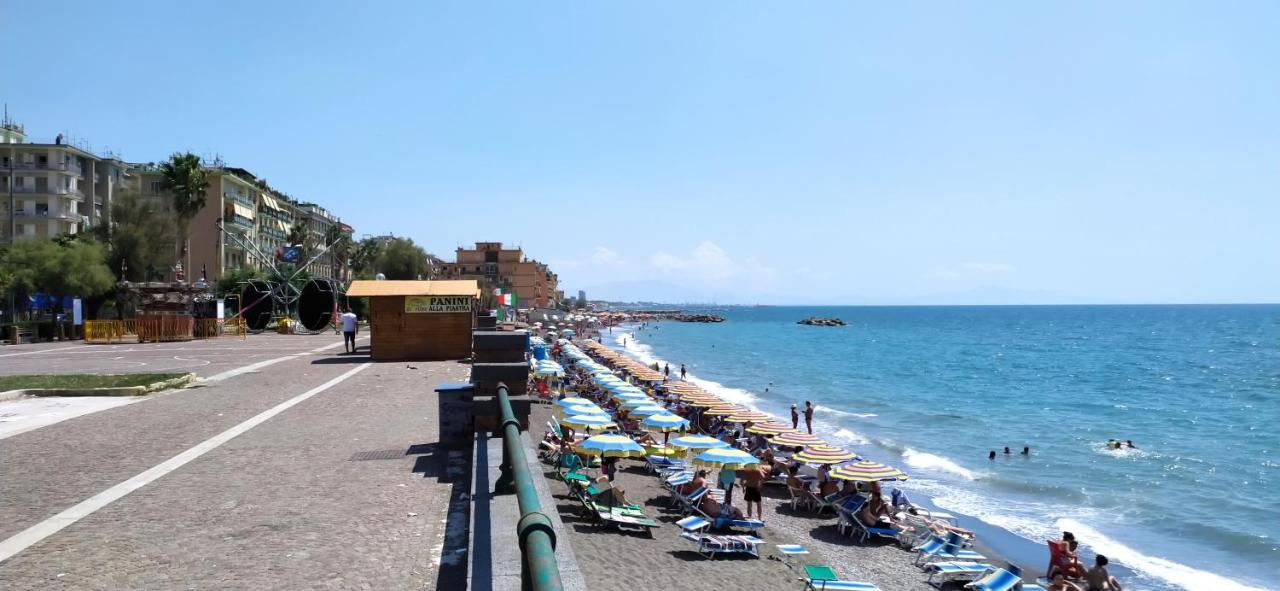 Holiday Home Casa Vacanze Salerno Dış mekan fotoğraf